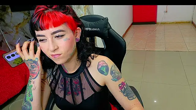 Snapshot of nova_kitttyy chatting on 02.26.26 nova kitttyy online show from 02.26.26