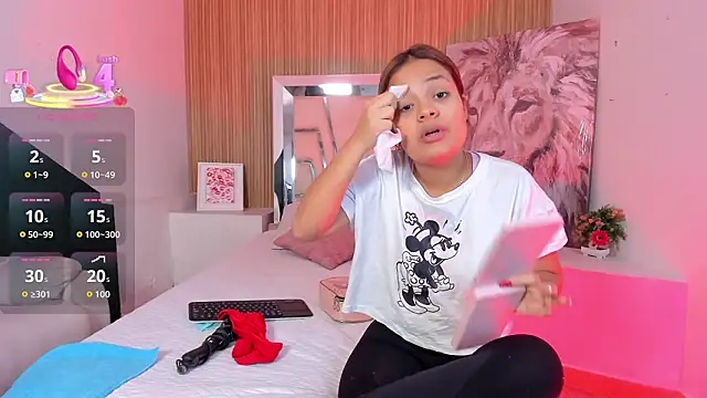 Snapshot of SiaFoxx_ chatting on 03.03.26 SiaFoxx online show from 03.03.26