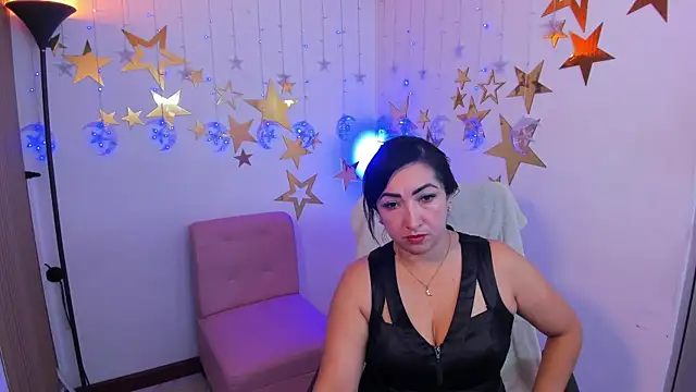 Snapshot of alma_tb1 chatting on 02.17.26 alma tb1 online show from 02.17.26