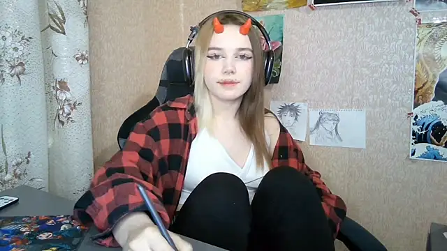 MilaTyan online show from 04.18.26