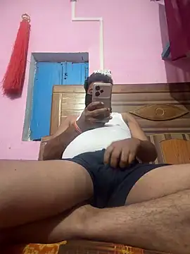 Snapshot of pussylicker9927 chatting on 05.10.26 pussylicker9927 online show from 05.10.26