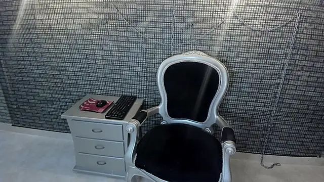 hillary bigbutt online show from 04.09.26