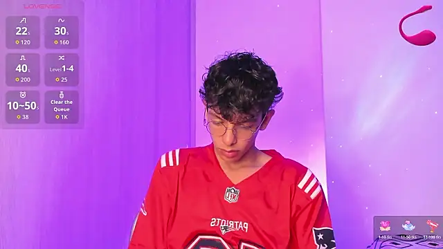 Snapshot of Maxfrost1 chatting on 03.01.26 Maxfrost1 online show from 03.01.26