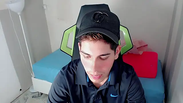 Snapshot of Bby_cash_ chatting on 02.18.26 Bby cash online show from 02.18.26