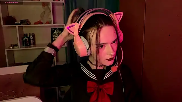 Snapshot of MabelDefina chatting on 02.19.26 MabelDefina online show from 02.19.26