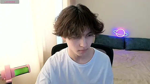  LukaHayes  online show from 04.16.26