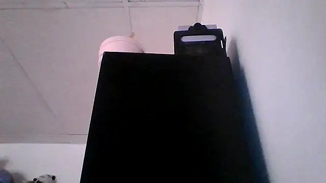 pocahontas hotty online show from 04.04.26