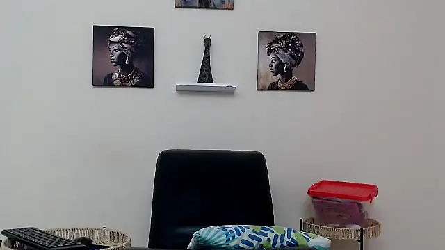 skinnysexy18 online show from 04.03.26