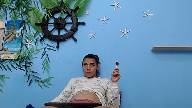 skinnysexy18 online show from 07.17.26