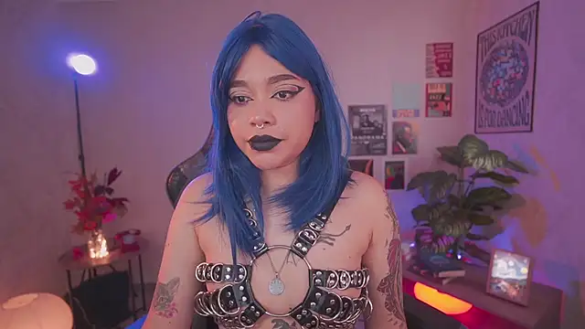 violette clerk1  online show from 02.25.26