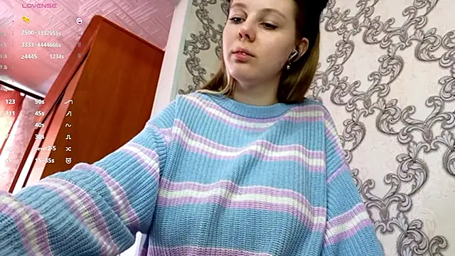 VictoriaDeese online show from 03.15.26