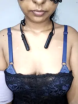 ASHANYA JAYASOORIYA online show from 04.26.26