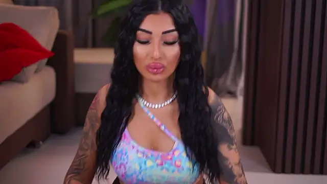 Snapshot of YanaSultana chatting on 03.15.26 YanaSultana online show from 03.15.26