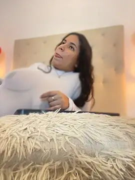 FerLondon55 online show from 04.25.26