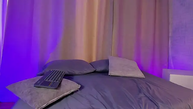 Catalella Rouse online show from 04.09.26