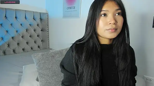 eva cutee  online show from 06.08.26