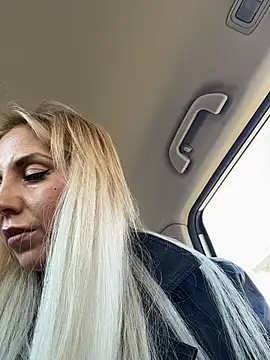 LisaMurr online show from 04.17.26