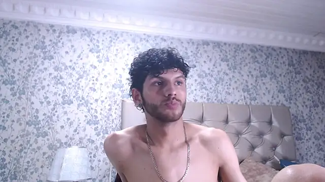 Snapshot of LuckySammer chatting on 02.28.26 LuckySammer online show from 02.28.26