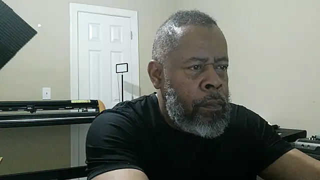 Cleozevo1961 online show from 03.21.26