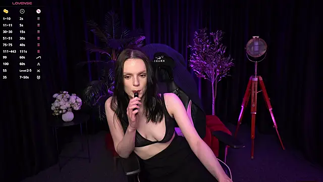 Wild Alice me online show from 04.15.26