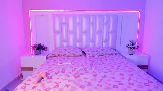 Snapshot of Liia_Collins chatting on 02.28.26 Liia Collins online show from 02.28.26