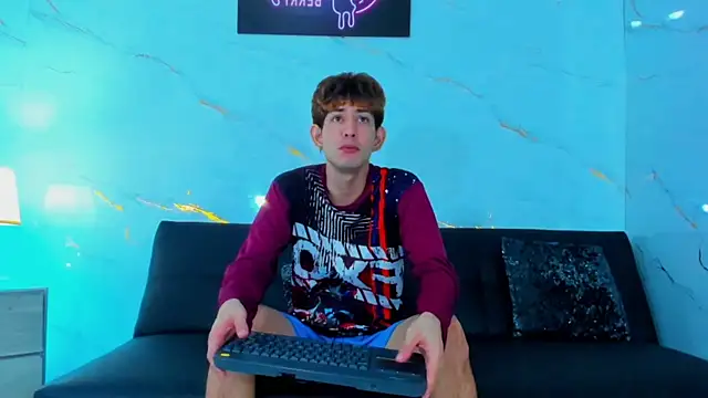 Spicy guys online show from 02.24.26