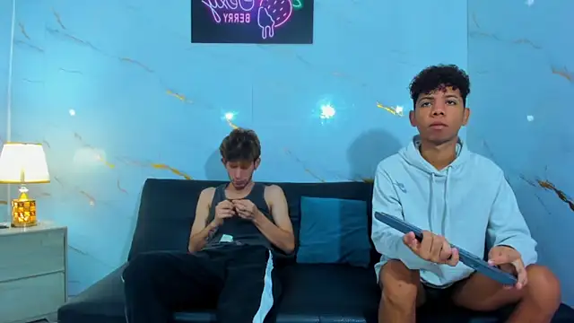 Snapshot of Spicy_guys chatting on 03.13.26 Spicy guys online show from 03.13.26