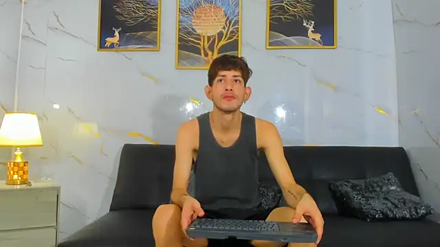 Snapshot of Spicy_guys chatting on 04.09.26 Spicy guys online show from 04.09.26