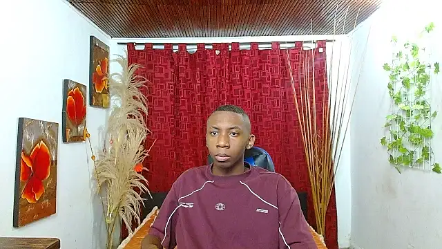 milo018 online show from 02.22.26