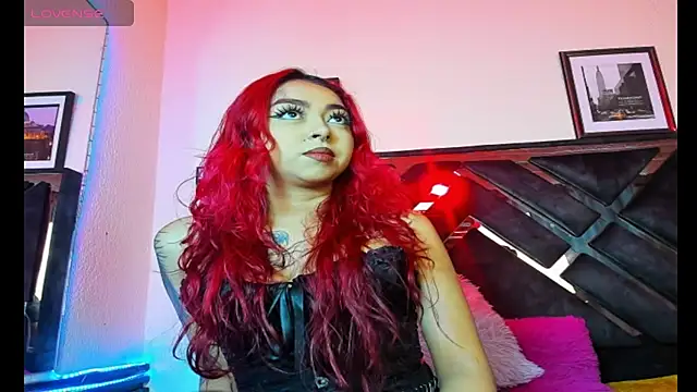 poyson ivy online show from 02.18.26