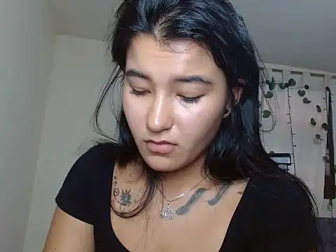 Snapshot of Miiia_a chatting on 03.01.26 Miiia a online show from 03.01.26