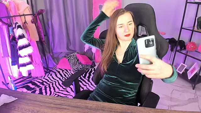 Golden Dragon online show from 03.25.26