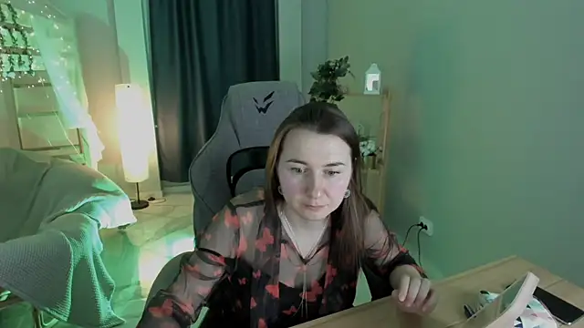 Golden Dragon online show from 04.08.26