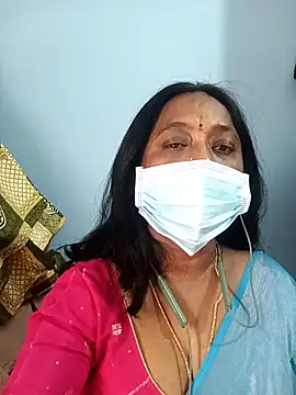 Snapshot of Raagini-Devi chatting on 03.04.26 Raagini-Devi online show from 03.04.26