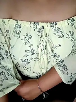 SEXY COLLEGE GIRL9 online show from 03.05.26