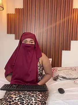 Snapshot of Desert_queens chatting on 03.03.26 Desert queens online show from 03.03.26