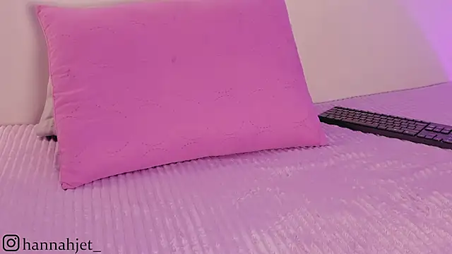 hannah jet online show from 04.16.26