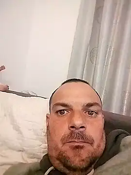 Snapshot of morenitoymorena chatting on 04.05.26 morenitoymorena online show from 04.05.26