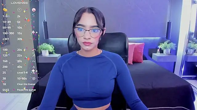 Emelyy Jones online show from 04.29.26