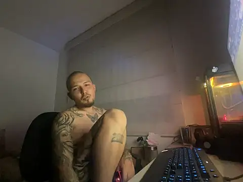 Snapshot of Maximo_Garcia17 chatting on 02.22.26 Maximo Garcia17 online show from 02.22.26