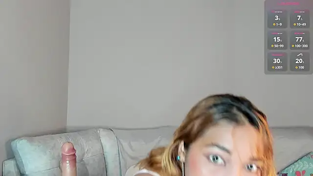 Snapshot of Miia_Grey_ chatting on 04.17.26 Miia Grey online show from 04.17.26