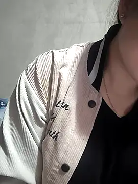 Snapshot of MayEva_ly chatting on 02.23.26 MayEva ly online show from 02.23.26