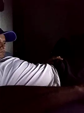 Snapshot of Lfervega chatting on 02.25.26 Lfervega online show from 02.25.26