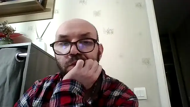 Snapshot of Florent1307 chatting on 02.24.26 Florent1307 online show from 02.24.26