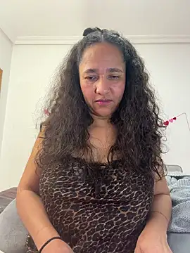 CrystalIvy online show from 03.21.26