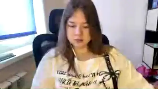 TomikoPfau online show from 03.15.26