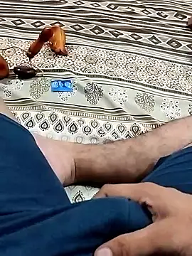 smallthickdick115 online show from 04.10.26