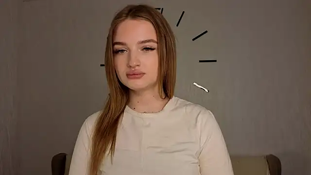 Snapshot of SolLocy chatting on 03.01.26 SolLocy online show from 03.01.26