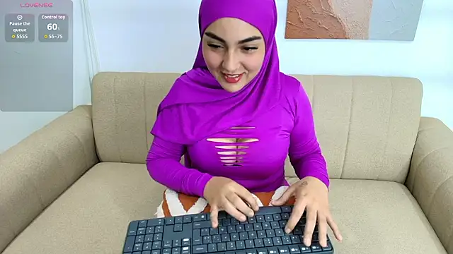 Malika Noor online show from 02.28.26