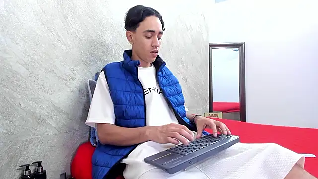 Mick-lollipop online show from 03.06.26